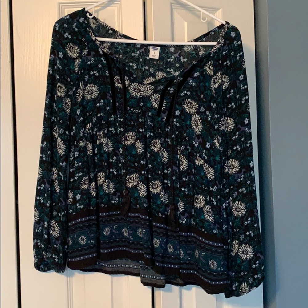 Old Navy dark floral Blouse